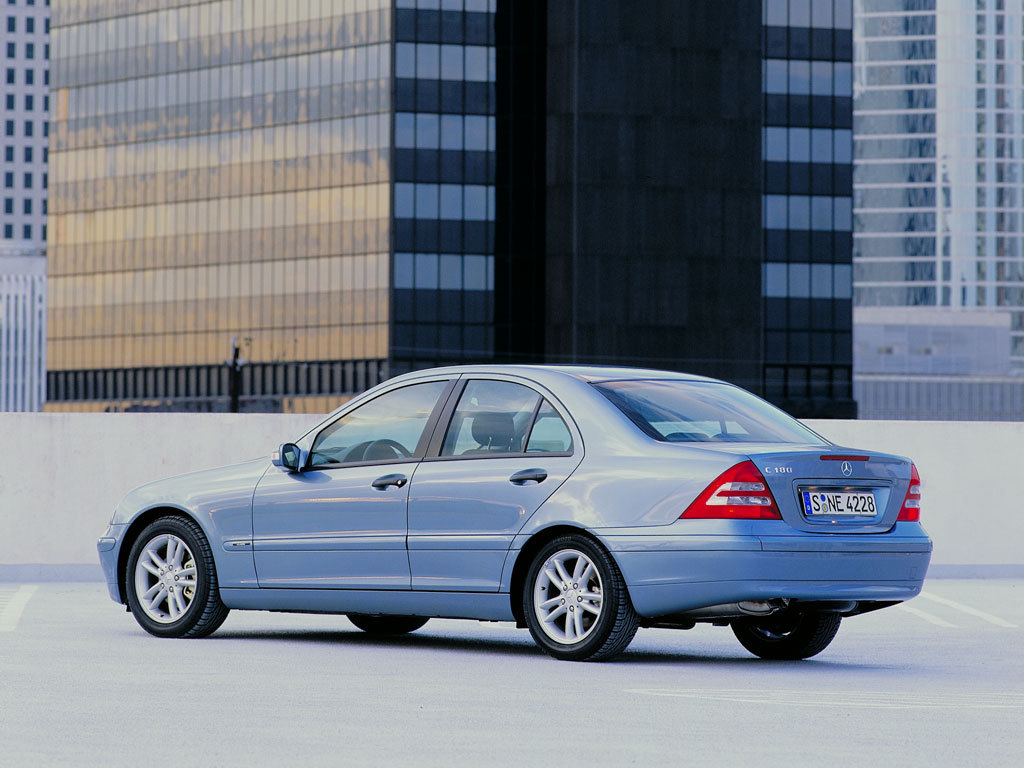 Мercedes C-klasse W203 Седан