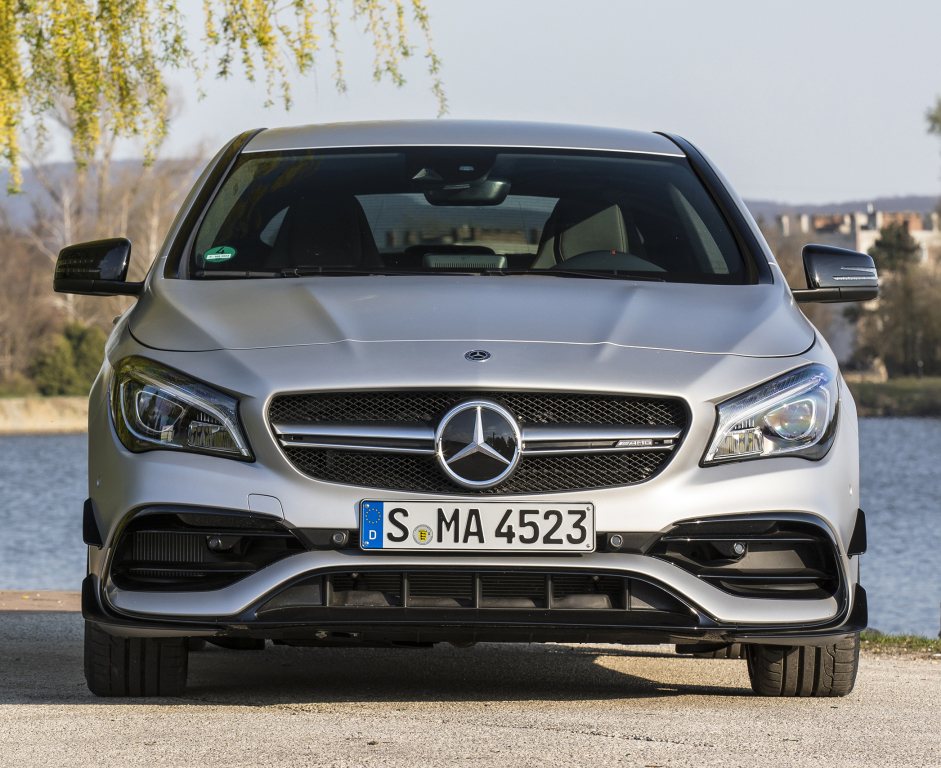 Мercedes CLA-klasse C117 Седан