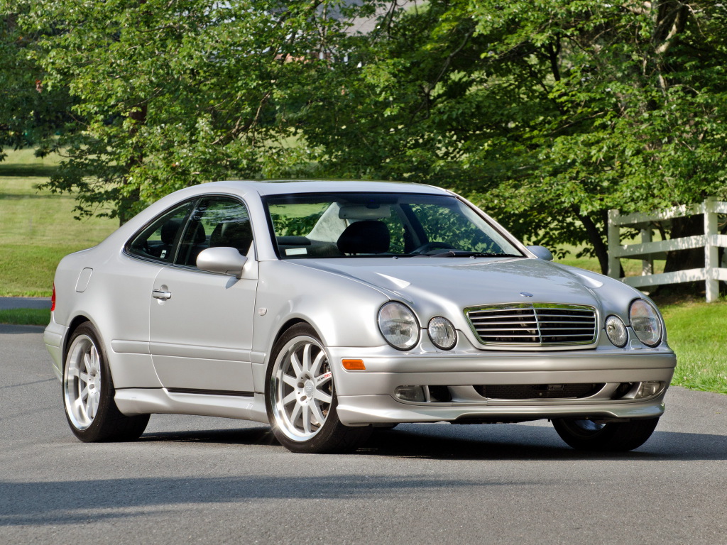 Мercedes CLK-klasse C208 Купе