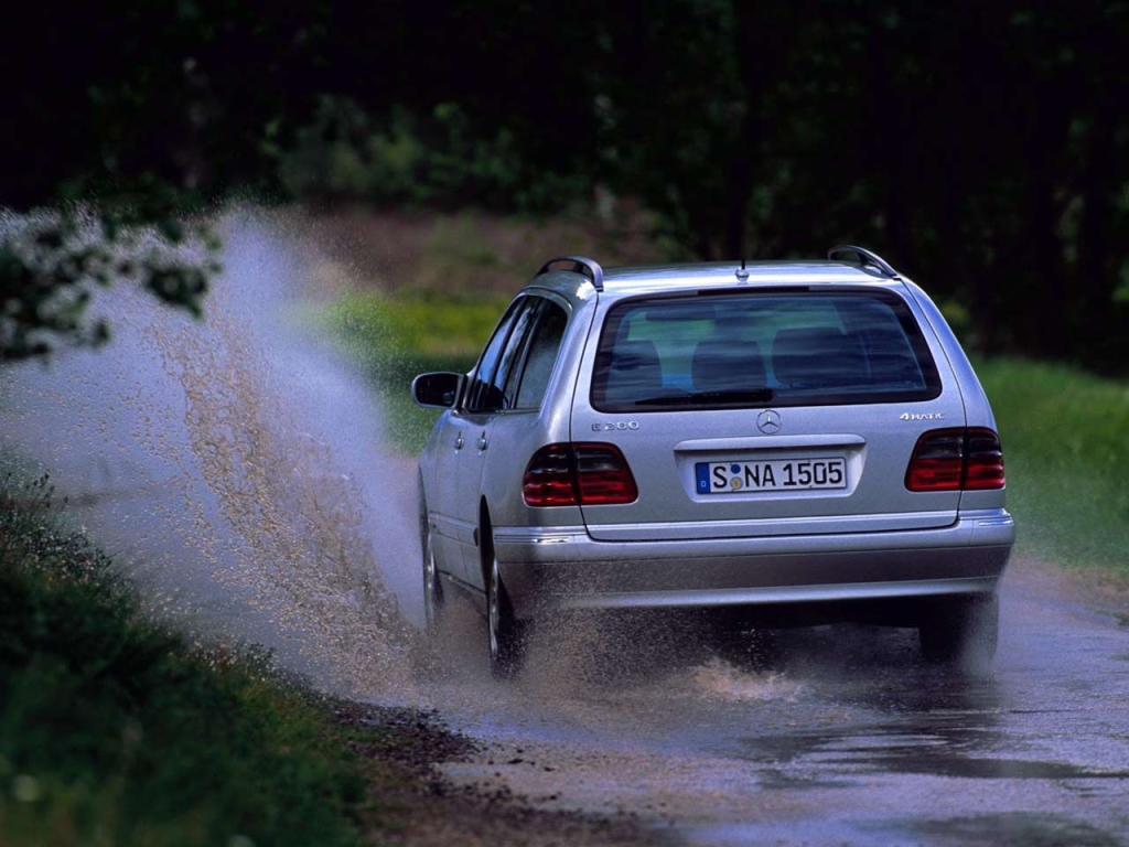 Мercedes E-klasse W210 Универсал