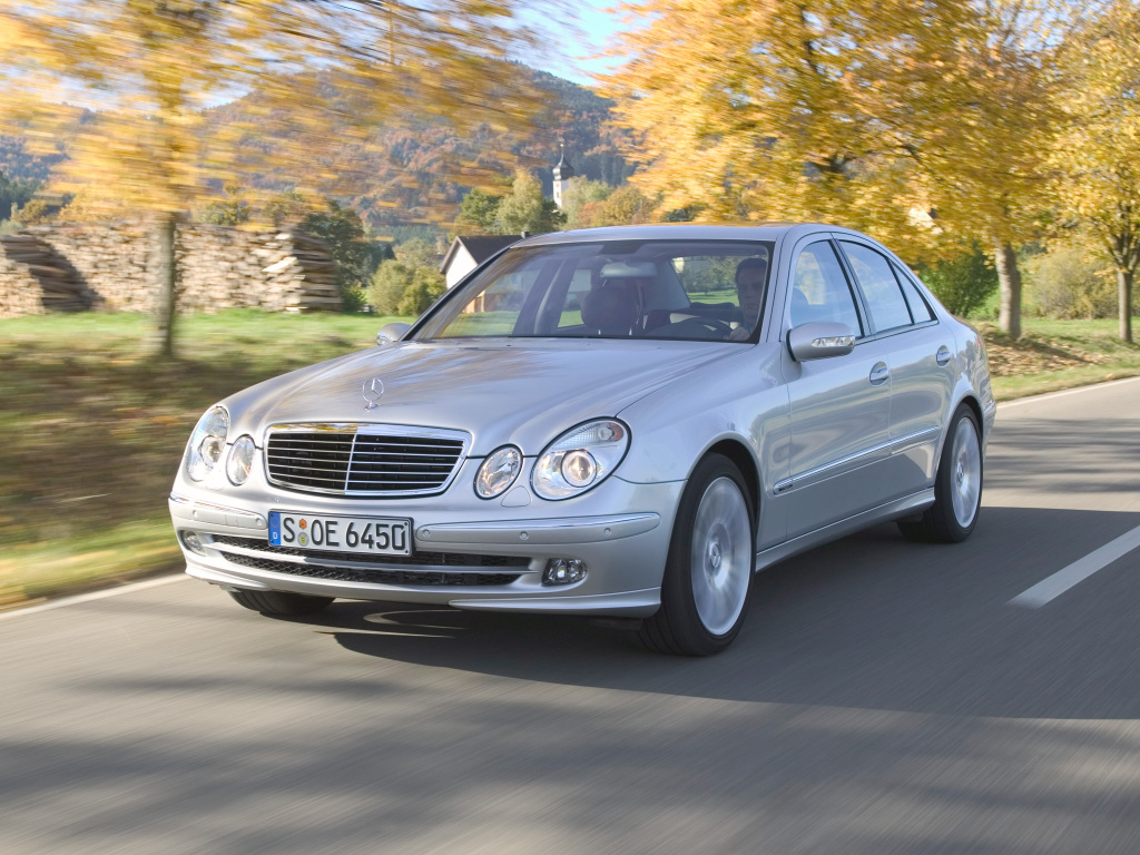 Мercedes E-klasse W211 Седан