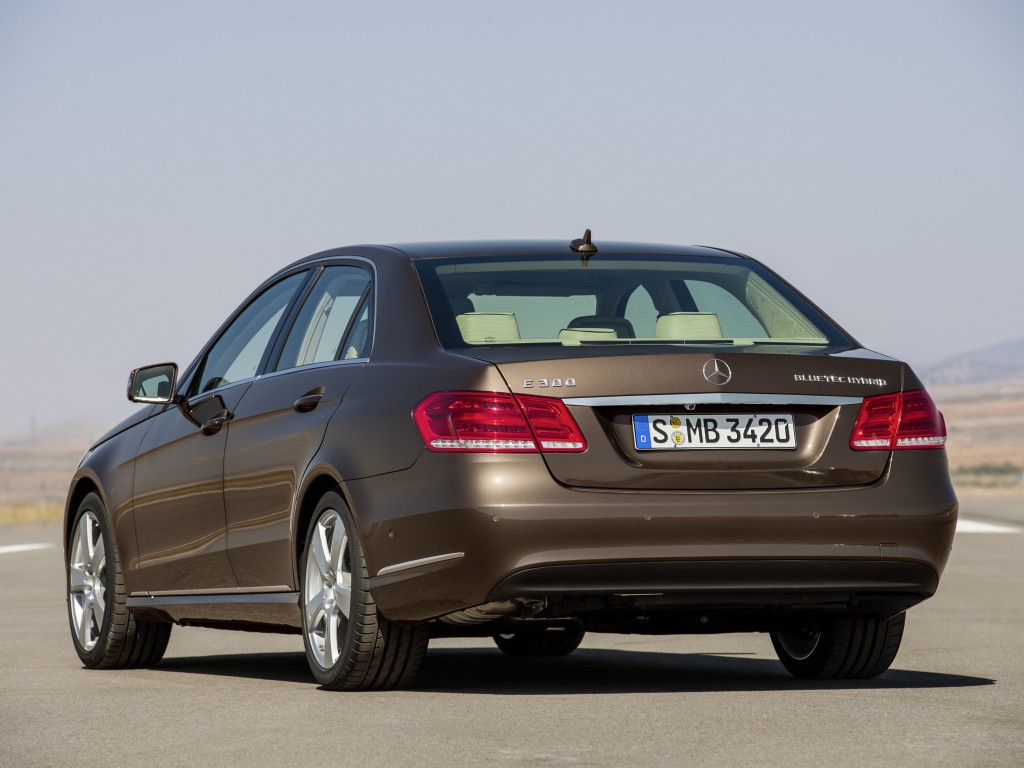 Мercedes E-klasse W212 Седан