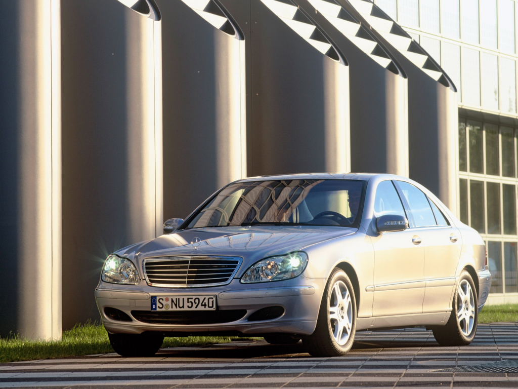 Мercedes S-klasse W220 Седан