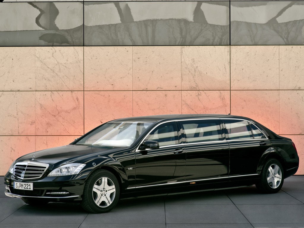 Мercedes S-klasse W221 Лимузин Pullman