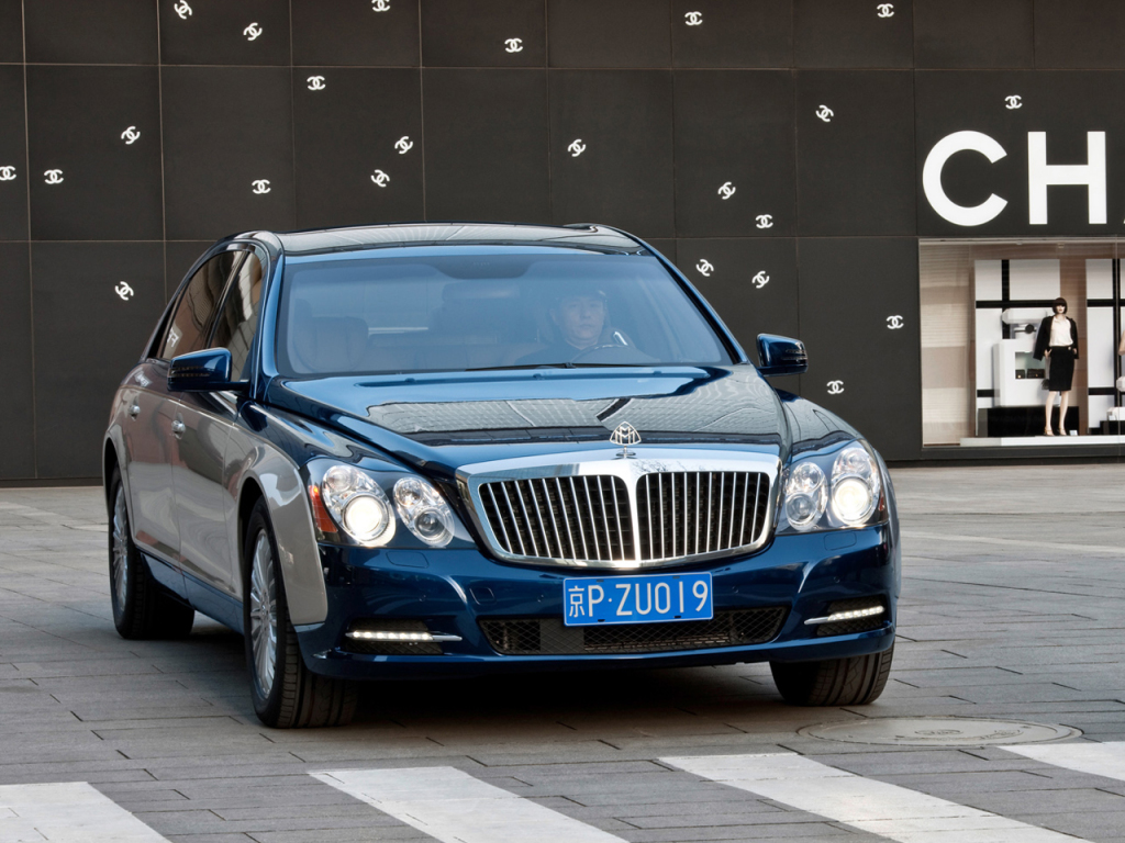 Мercedes MAYBACH S-klasse 62 Седан