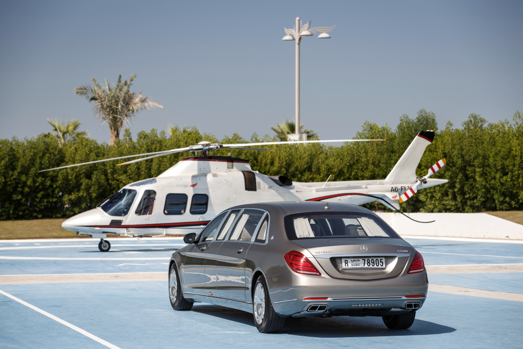 Мercedes MAYBACH S-klasse X222 Лимузин Pullman